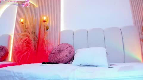 Carol Rivera  online show from 12/16/25, 08:14