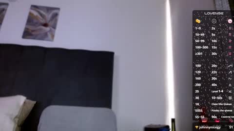 Carolinne online show from 01/01/25, 08:04