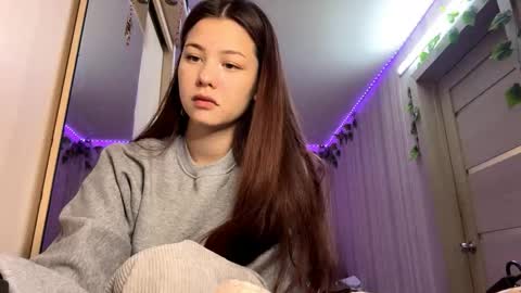 Emma online show from 12/15/25, 02:10