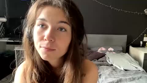 Viktorie online show from 07/14/26, 10:21