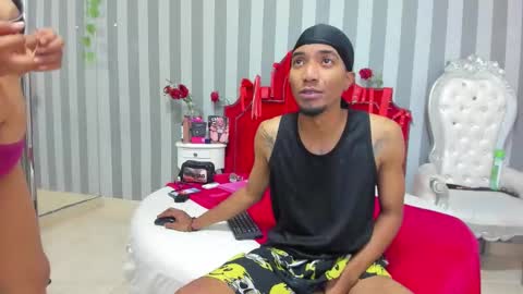 Snapshot of caroyandy chatting on 03/12/26, 12:44 caroyandy online show from 03/12/26, 12:44