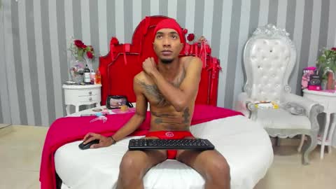 Snapshot of caroyandy chatting on 03/21/26, 12:32 caroyandy online show from 03/21/26, 12:32