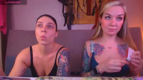 Snapshot of carrie_moonshine chatting on 01/31/26, 07:11 Carrie online show from 01/31/26, 07:11