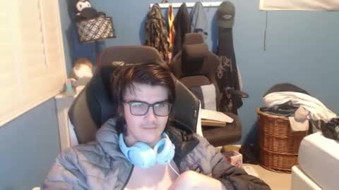 carter10101000 online show from 12/01/25, 11:15