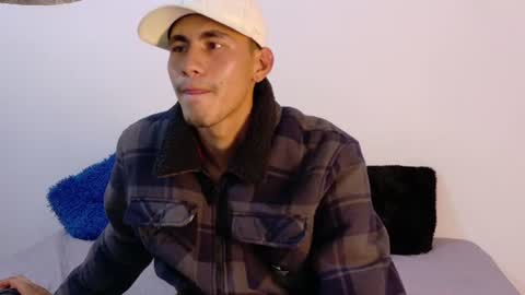 Snapshot of carter_brookss chatting on 07/10/26, 04:17 online show from 07/10/26, 04:17