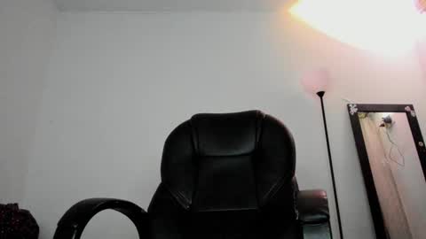 Carter online show from 10/10/25, 03:22