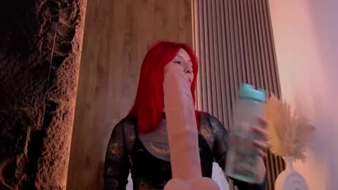 Casandra  online show from 02/12/25, 10:37