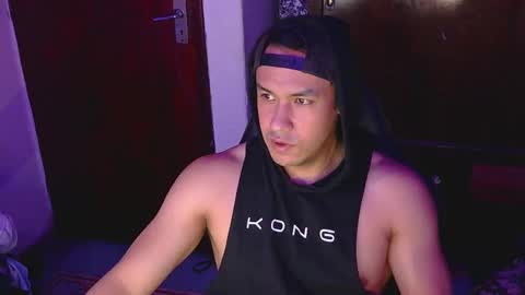      online show from 03/01/25, 04:58