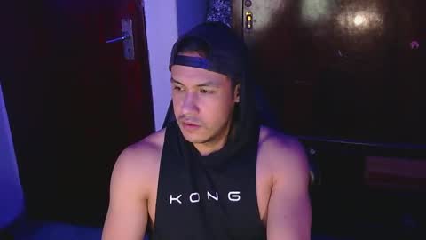      online show from 03/06/25, 03:02