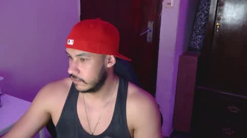 Snapshot of casas_oom chatting on 04/18/26, 05:33 online show from 04/18/26, 05:33