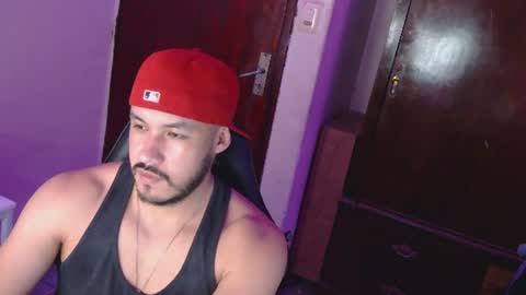 Snapshot of casas_oom chatting on 06/27/26, 06:07 online show from 06/27/26, 06:07