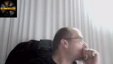 Snapshot of cascadacek chatting on 04/07/26, 06:52 CASCADACEK online show from 04/07/26, 06:52