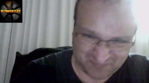 Snapshot of cascadacek chatting on 04/16/26, 09:39 CASCADACEK online show from 04/16/26, 09:39