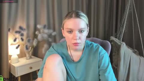 casey__miller online show from 10/24/25, 05:31