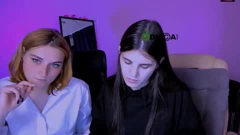 Snapshot of casey_meow_ chatting on 10/13/25, 05:29 casey_meow_ online show from 10/13/25, 05:29