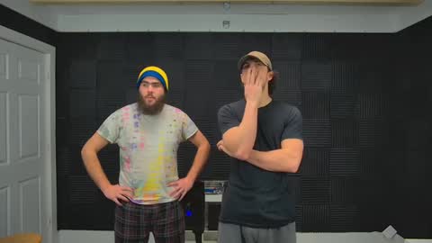 Snapshot of caseyandfriends chatting on 01/30/25, 06:56 caseyandfriends online show from 01/30/25, 06:56