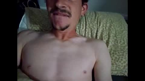 Snapshot of caseygirthwood chatting on 12/19/25, 11:28 caseygirthwood online show from 12/19/25, 11:28