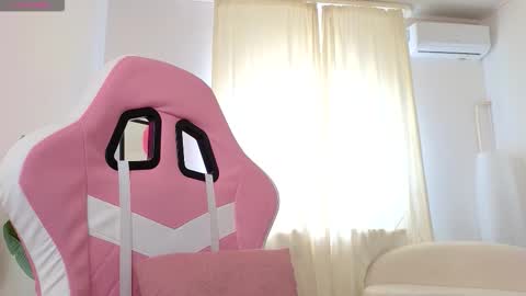 Casey Robbins online show from 10/21/25, 07:31