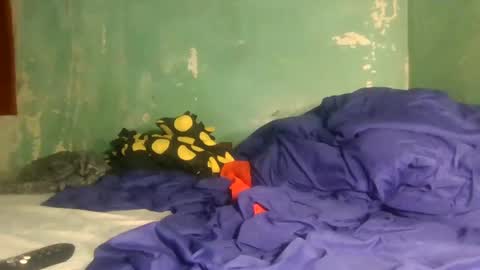 Snapshot of cashcoupllle chatting on 12/26/24, 04:43 Cash Couple online show from 12/26/24, 04:43