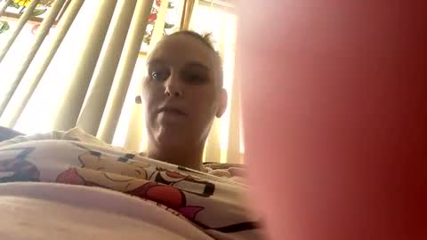 Snapshot of cashcoupllle chatting on 09/23/25, 07:28 Cash Couple online show from 09/23/25, 07:28