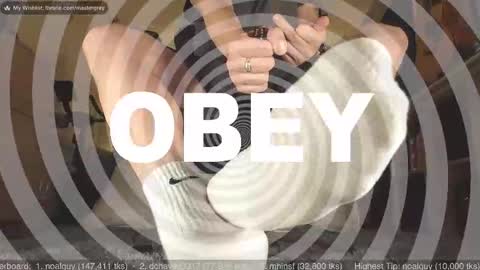 Snapshot of cashmastergrey chatting on 01/18/26, 05:33 Master Grey online show from 01/18/26, 05:33