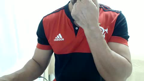 Snapshot of cashmastermuscle77 chatting on 06/14/26, 01:57 cashmastermuscle77 online show from 06/14/26, 01:57
