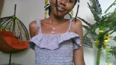 Snapshot of cashy_meal chatting on 05/05/26, 12:35 cashy_meal online show from 05/05/26, 12:35