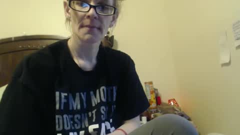 casidy1 online show from 02/05/25, 03:52