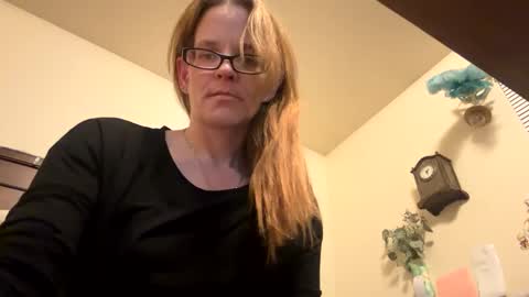 casidy1 online show from 02/19/25, 01:29