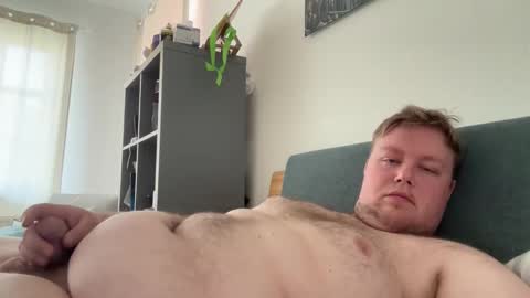 Snapshot of casparyflorian51 chatting on 04/09/26, 01:38 casparyflorian51 online show from 04/09/26, 01:38