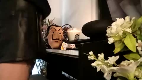 cassandra1369 online show from 09/28/25, 04:01