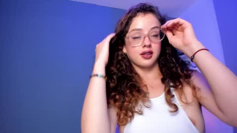 Snapshot of cassandra_caiin chatting on 12/20/24, 10:00 Cassie online show from 12/20/24, 10:00