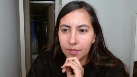 Snapshot of cassandra_ruizz chatting on 06/06/26, 01:49 573215024606 online show from 06/06/26, 01:49