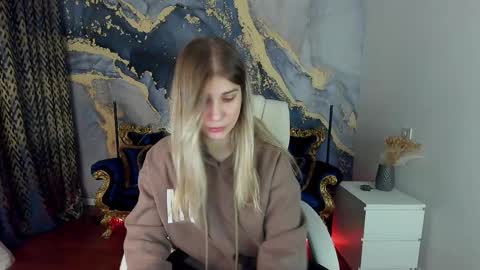 Lena online show from 03/12/25, 07:13