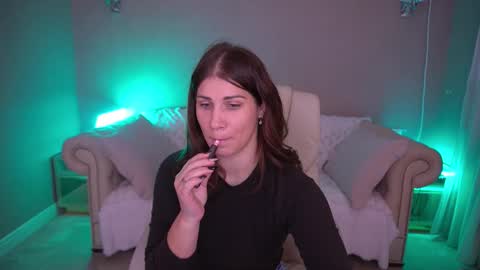 Snapshot of cassandragood chatting on 11/16/25, 06:41 Lena online show from 11/16/25, 06:41