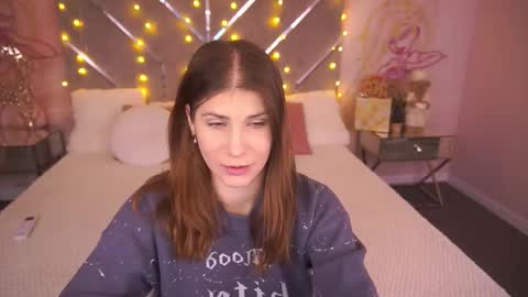 Lena online show from 01/11/26, 06:51