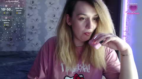 Casey Chris online show from 04/14/26, 02:01