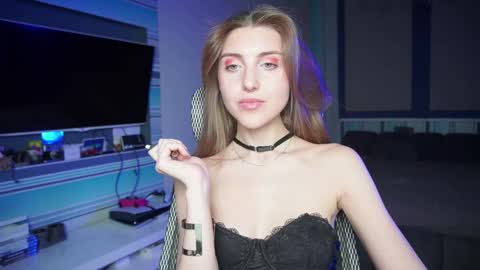 Seductress Cassia  FINDOM AND SADISM  NO NUDE online show from 09/26/25, 04:44