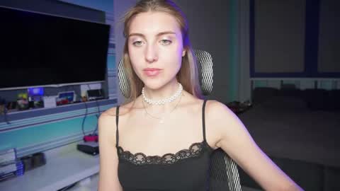 Seductress Cassia  FINDOM AND SADISM  NO NUDE online show from 09/28/25, 04:45