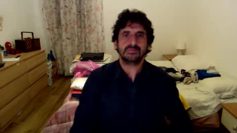 Snapshot of cassiani chatting on 03/09/25, 06:11 cassiani online show from 03/09/25, 06:11