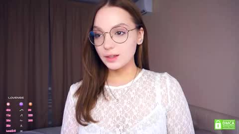 Adele online show from 09/20/25, 04:08