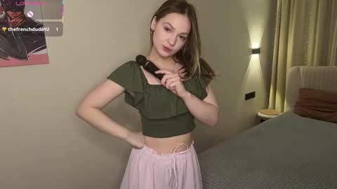 Snapshot of cassicompagna chatting on 01/19/26, 06:17 Adele online show from 01/19/26, 06:17