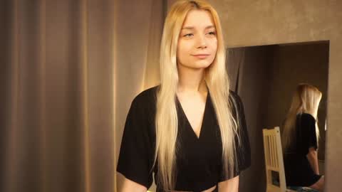 Cassie online show from 01/11/25, 02:58