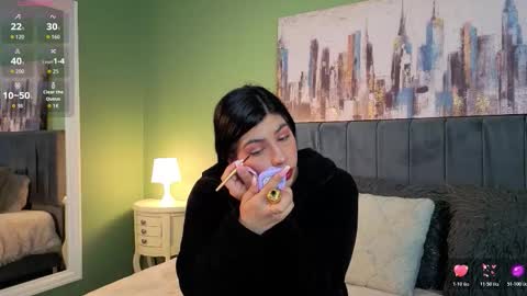 Snapshot of cassie_bloom chatting on 03/25/26, 04:29 cassie_bloom online show from 03/25/26, 04:29