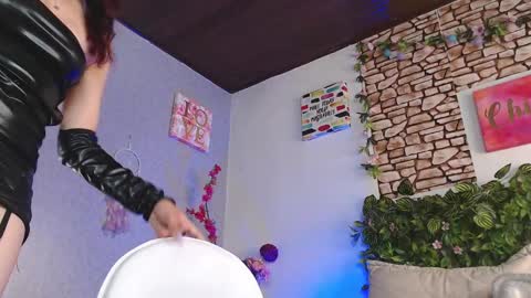 Casie  online show from 12/18/24, 06:25