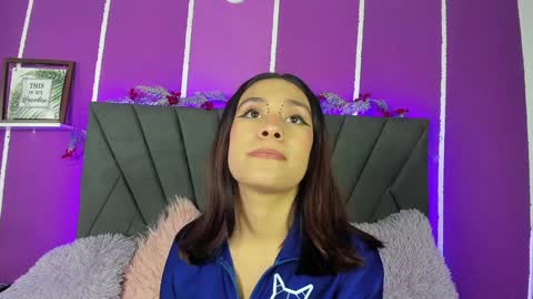 Snapshot of cassie_jones1 chatting on 01/28/25, 03:57 Cassie Jones online show from 01/28/25, 03:57