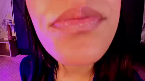 Snapshot of cassie_jones1 chatting on 09/12/25, 03:39 Cassie Jones online show from 09/12/25, 03:39