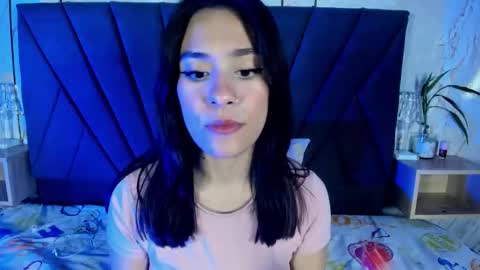 Snapshot of cassie_jones1 chatting on 09/16/25, 04:35 Cassie Jones online show from 09/16/25, 04:35