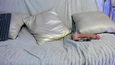 Snapshot of cassie_jones1 chatting on 02/10/26, 04:11 Cassie Jones online show from 02/10/26, 04:11