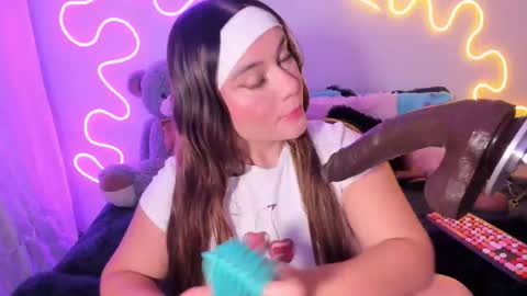 Bela igzaii9r online show from 09/21/25, 10:50